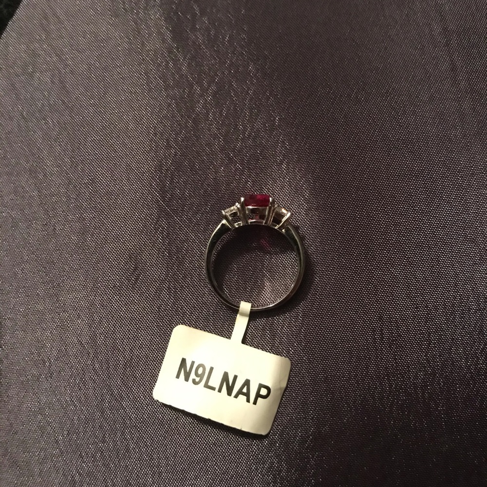 Ring - Picture 2 of 3